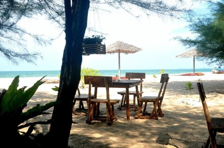 Hapla Beach Cottage Koh Kho Khao Island Exterior photo